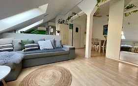 Loft Art Apartment